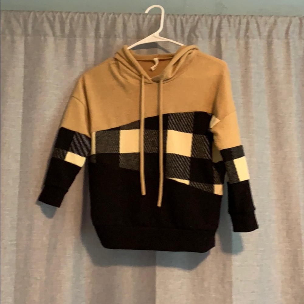 Girls sweater